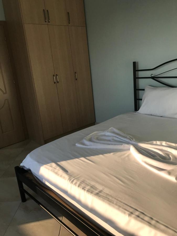 Sunmoon Apartments Sarandë エクステリア 写真